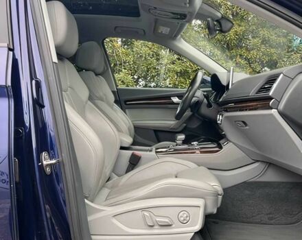 Синій Ауді Ку 5, об'ємом двигуна 2 л та пробігом 47 тис. км за 15800 $, фото 12 на Automoto.ua