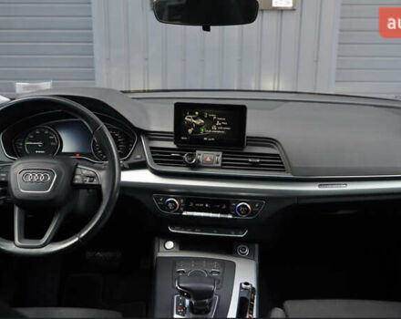 Синій Ауді Ку 5, об'ємом двигуна 1.98 л та пробігом 135 тис. км за 35000 $, фото 8 на Automoto.ua