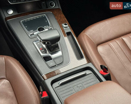 Синій Ауді Ку 5, об'ємом двигуна 1.98 л та пробігом 145 тис. км за 25500 $, фото 32 на Automoto.ua