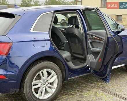 Синий Ауди Ку 5, объемом двигателя 2 л и пробегом 79 тыс. км за 25999 $, фото 73 на Automoto.ua