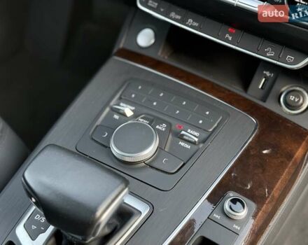 Синий Ауди Ку 5, объемом двигателя 1.98 л и пробегом 79 тыс. км за 27500 $, фото 69 на Automoto.ua