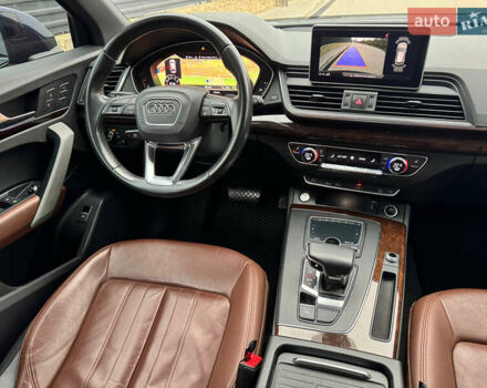 Синій Ауді Ку 5, об'ємом двигуна 1.98 л та пробігом 145 тис. км за 25500 $, фото 27 на Automoto.ua