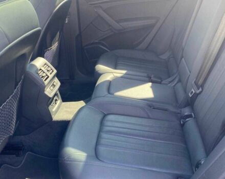 Синий Ауди Ку 5, объемом двигателя 2 л и пробегом 117 тыс. км за 27000 $, фото 5 на Automoto.ua