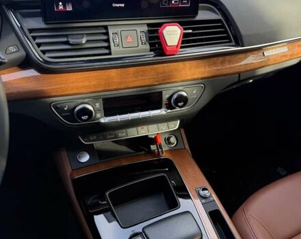 Синий Ауди Ку 5, объемом двигателя 1.98 л и пробегом 64 тыс. км за 39999 $, фото 6 на Automoto.ua