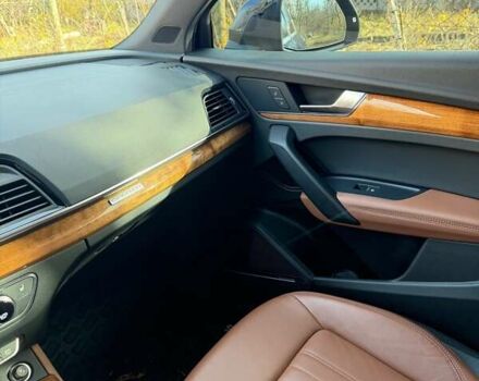 Синий Ауди Ку 5, объемом двигателя 1.98 л и пробегом 64 тыс. км за 39999 $, фото 7 на Automoto.ua