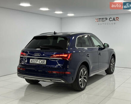 Синий Ауди Ку 5, объемом двигателя 1.98 л и пробегом 50 тыс. км за 36500 $, фото 2 на Automoto.ua