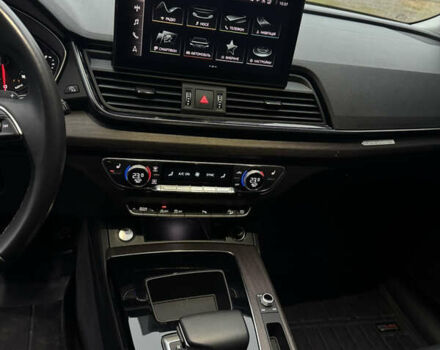 Синій Ауді Ку 5, об'ємом двигуна 1.98 л та пробігом 48 тис. км за 32800 $, фото 29 на Automoto.ua