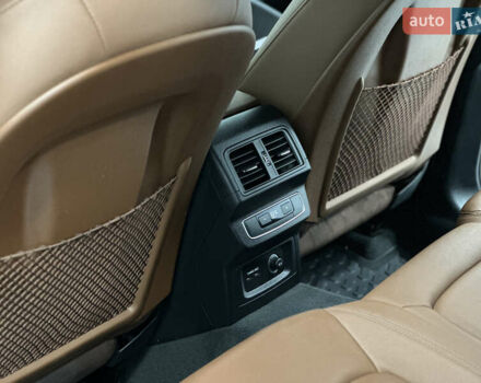 Синий Ауди Ку 5, объемом двигателя 1.98 л и пробегом 50 тыс. км за 36500 $, фото 10 на Automoto.ua