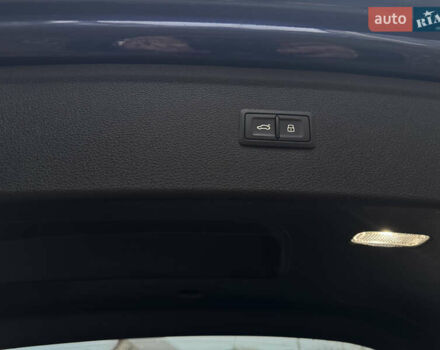 Синій Ауді Ку 5, об'ємом двигуна 1.98 л та пробігом 48 тис. км за 32800 $, фото 41 на Automoto.ua