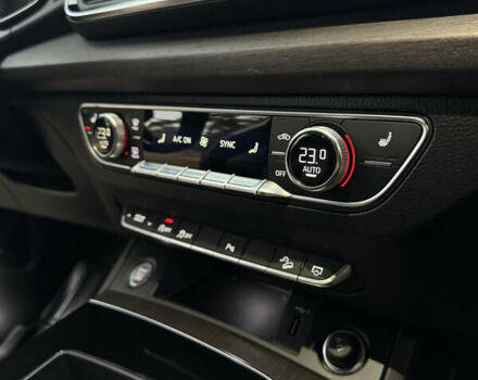 Синій Ауді Ку 5, об'ємом двигуна 1.98 л та пробігом 48 тис. км за 32800 $, фото 37 на Automoto.ua