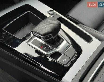 Синий Ауди Ку 5, объемом двигателя 2 л и пробегом 51 тыс. км за 33900 $, фото 31 на Automoto.ua