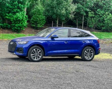 Синій Ауді Ку 5, об'ємом двигуна 2 л та пробігом 18 тис. км за 7800 $, фото 2 на Automoto.ua