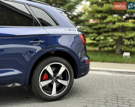 Синий Ауди Ку 5, объемом двигателя 2 л и пробегом 28 тыс. км за 36500 $, фото 3 на Automoto.ua