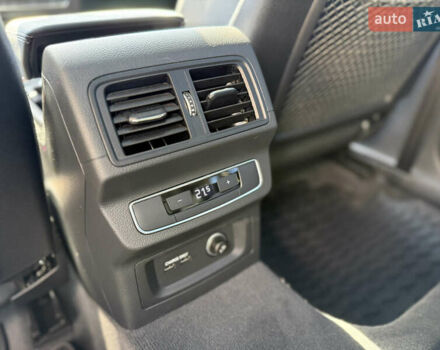 Синий Ауди Ку 5, объемом двигателя 1.98 л и пробегом 15 тыс. км за 41000 $, фото 25 на Automoto.ua