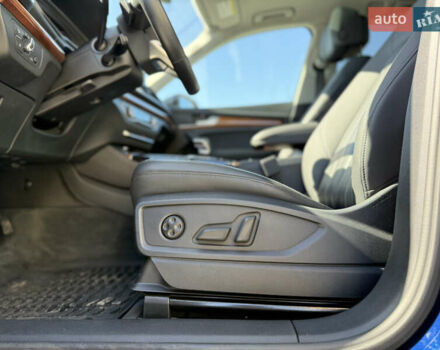 Синий Ауди Ку 5, объемом двигателя 1.98 л и пробегом 15 тыс. км за 41000 $, фото 20 на Automoto.ua