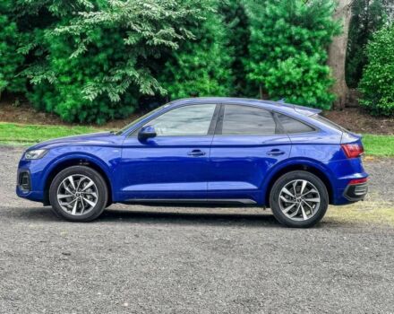 Синій Ауді Ку 5, об'ємом двигуна 2 л та пробігом 30 тис. км за 23600 $, фото 3 на Automoto.ua