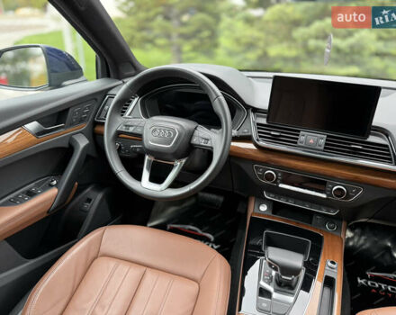 Синий Ауди Ку 5, объемом двигателя 2 л и пробегом 28 тыс. км за 36500 $, фото 13 на Automoto.ua