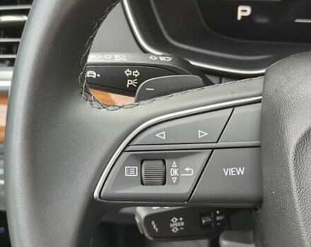 Синій Ауді Ку 5, об'ємом двигуна 2 л та пробігом 42 тис. км за 39700 $, фото 53 на Automoto.ua