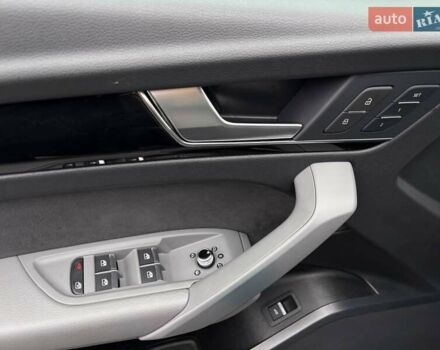 Синий Ауди Ку 5, объемом двигателя 2 л и пробегом 54 тыс. км за 58500 $, фото 14 на Automoto.ua