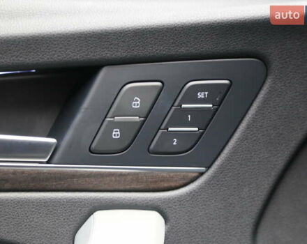 Синій Ауді Ку 5, об'ємом двигуна 1.98 л та пробігом 6 тис. км за 47900 $, фото 22 на Automoto.ua