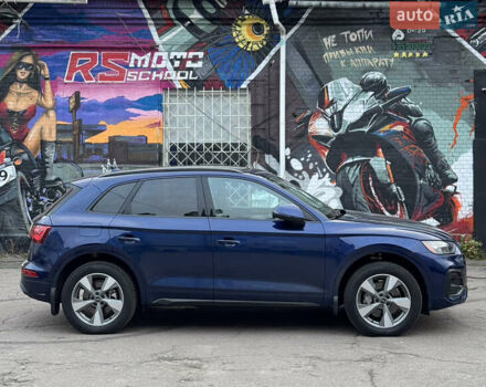 Синій Ауді Ку 5, об'ємом двигуна 1.98 л та пробігом 6 тис. км за 46000 $, фото 4 на Automoto.ua