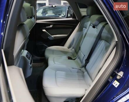 Синій Ауді Ку 5, об'ємом двигуна 1.98 л та пробігом 6 тис. км за 47900 $, фото 9 на Automoto.ua