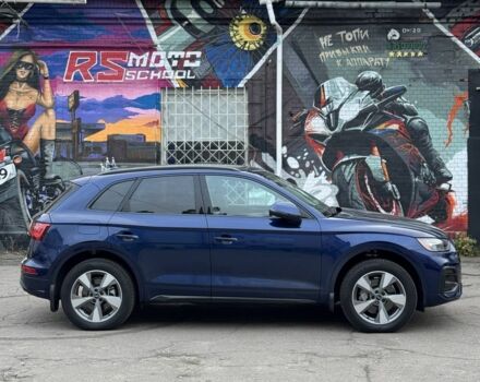 Ауди Ку 5 2024 в Киеве на Automoto.ua Синий Ауди Ку 5, объемом двигателя 0 л и пробегом 6 тыс. км за 46000 $, фото 3 на Automoto.ua