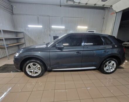 Синий Ауди Ку 5, объемом двигателя 2 л и пробегом 161 тыс. км за 25000 $, фото 7 на Automoto.ua