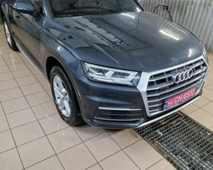 Синий Ауди Ку 5, объемом двигателя 2 л и пробегом 161 тыс. км за 25000 $, фото 2 на Automoto.ua