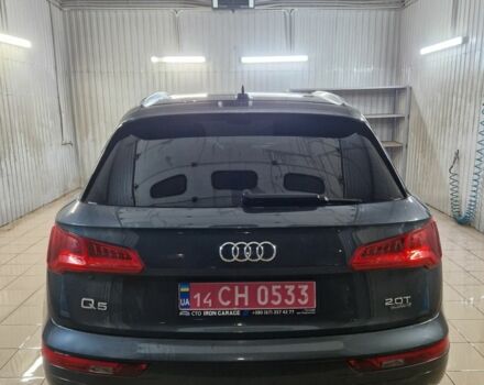 Синий Ауди Ку 5, объемом двигателя 2 л и пробегом 161 тыс. км за 25000 $, фото 6 на Automoto.ua