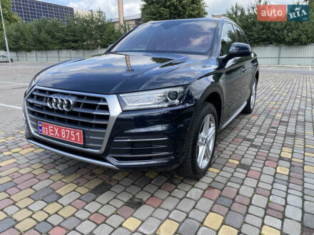 Синий Ауди Ку 5, объемом двигателя 2 л и пробегом 221 тыс. км за 25999 $, фото 1 на Automoto.ua