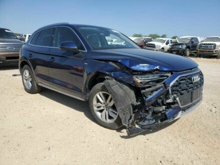 Ауди Ку 5 2022 в Киеве на Automoto.ua Синий Ауди Ку 5, объемом двигателя 2 л и пробегом 65 тыс. км за 23750 $, фото 1 на Automoto.ua