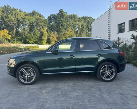 Зеленый Ауди Ку 5, объемом двигателя 3 л и пробегом 205 тыс. км за 18500 $, фото 2 на Automoto.ua