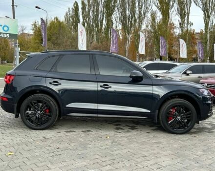 Ауді Ку 5 2017 у Кривому Розі на Automoto.ua Зелений Ауді Ку 5, об'ємом двигуна 2 л та пробігом 139 тис. км за 28000 $, фото 6 на Automoto.ua