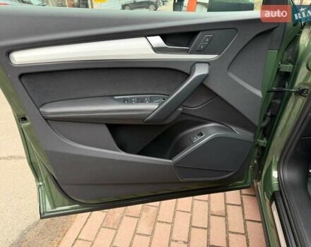 Зелений Ауді Ку 5, об'ємом двигуна 1.97 л та пробігом 41 тис. км за 59990 $, фото 52 на Automoto.ua