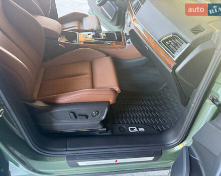 Зеленый Ауди Ку 5, объемом двигателя 1.98 л и пробегом 20 тыс. км за 54900 $, фото 24 на Automoto.ua