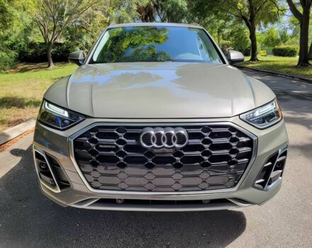 Зелений Ауді Ку 5, об'ємом двигуна 2 л та пробігом 14 тис. км за 10900 $, фото 1 на Automoto.ua