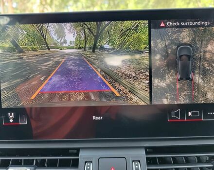 Зелений Ауді Ку 5, об'ємом двигуна 2 л та пробігом 14 тис. км за 10900 $, фото 10 на Automoto.ua