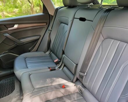 Зелений Ауді Ку 5, об'ємом двигуна 2 л та пробігом 14 тис. км за 10900 $, фото 13 на Automoto.ua