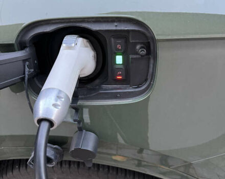 Зеленый Ауди Ку 5, объемом двигателя 1.98 л и пробегом 20 тыс. км за 54900 $, фото 1 на Automoto.ua