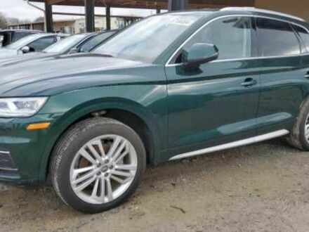 Ауді Ку 5 2018 у Василькове на Automoto.ua Зелений Ауді Ку 5, об'ємом двигуна 2 л та пробігом 40 тис. км за 7000 $, фото 1 на Automoto.ua