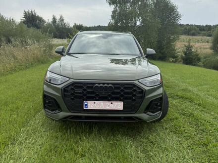 Ауди Ку 5 2023 в Старом Самборе на Automoto.ua Зеленый Ауди Ку 5, объемом двигателя 2 л и пробегом 17 тыс. км за 37999 $, фото 1 на Automoto.ua