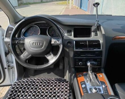 Белый Ауди Ку 7, объемом двигателя 3 л и пробегом 249 тыс. км за 20800 $, фото 17 на Automoto.ua