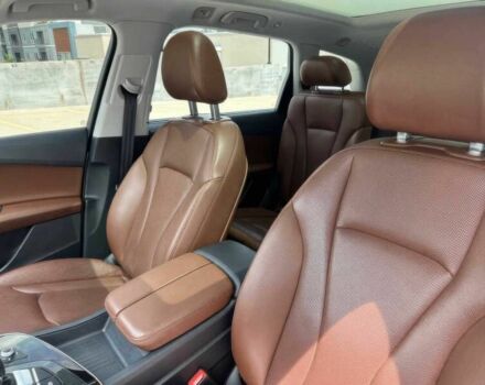 Белый Ауди Ку 7, объемом двигателя 3 л и пробегом 50 тыс. км за 13650 $, фото 13 на Automoto.ua