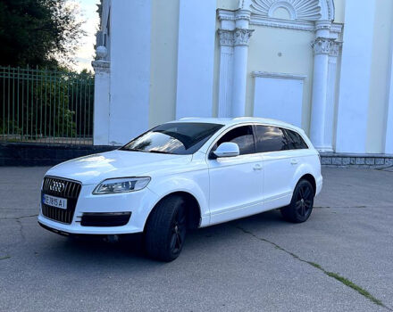 Білий Ауді Ку 7, об'ємом двигуна 4.2 л та пробігом 305 тис. км за 11000 $, фото 10 на Automoto.ua