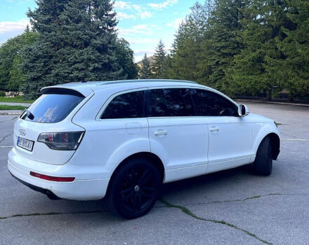 Білий Ауді Ку 7, об'ємом двигуна 4.2 л та пробігом 305 тис. км за 11000 $, фото 6 на Automoto.ua