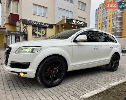 Белый Ауди Ку 7, объемом двигателя 3 л и пробегом 260 тыс. км за 11500 $, фото 1 на Automoto.ua
