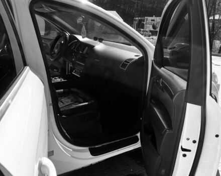 Білий Ауді Ку 7, об'ємом двигуна 3 л та пробігом 300 тис. км за 10300 $, фото 4 на Automoto.ua