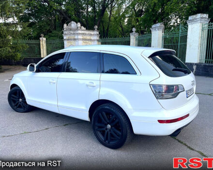 Білий Ауді Ку 7, об'ємом двигуна 4.2 л та пробігом 305 тис. км за 11000 $, фото 8 на Automoto.ua