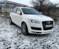 Білий Ауді Ку 7, об'ємом двигуна 4.2 л та пробігом 250 тис. км за 11500 $, фото 1 на Automoto.ua